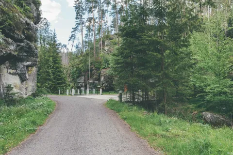 údolím říčky křinice